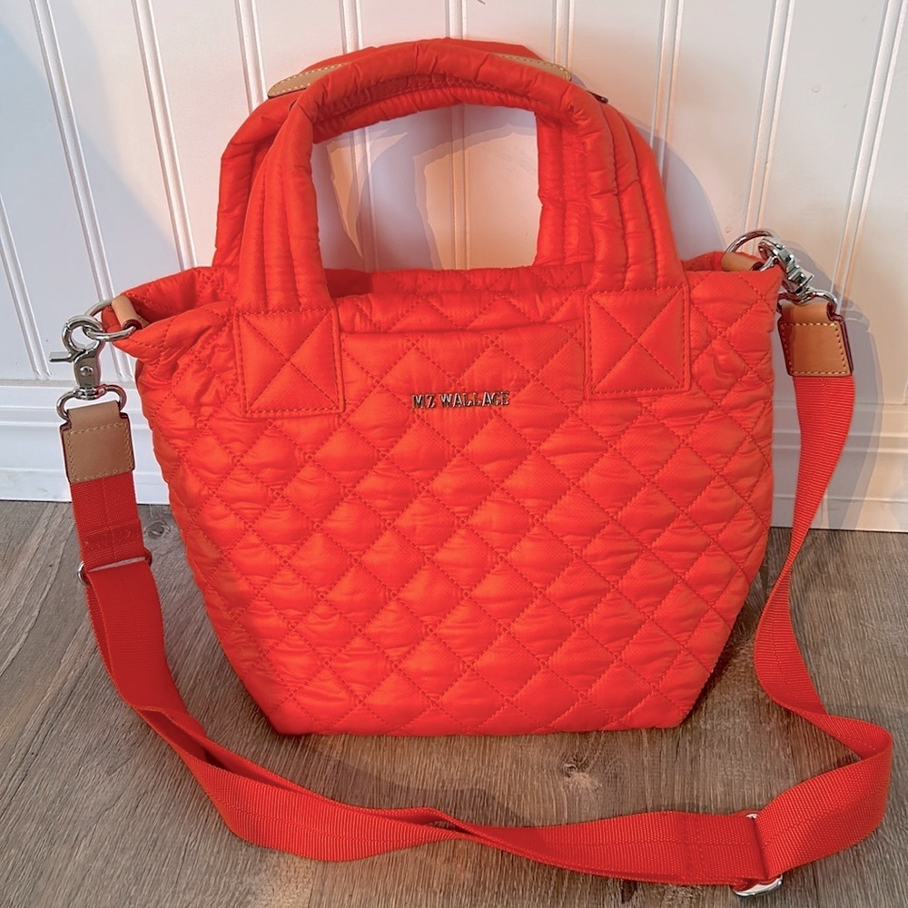 Gently used MZ Wallace bag- small Sutton deluxe